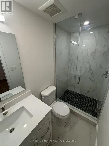 576 Guelph Street Kitchener ON N2H 5Y4
