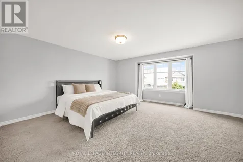 573 Egret Way Ottawa ON K2J 0E3
