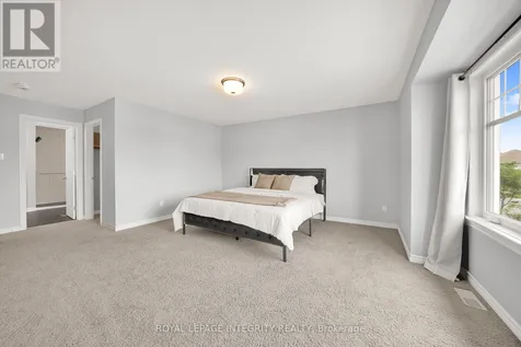 573 Egret Way Ottawa ON K2J 0E3
