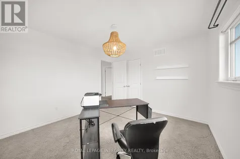 573 Egret Way Ottawa ON K2J 0E3
