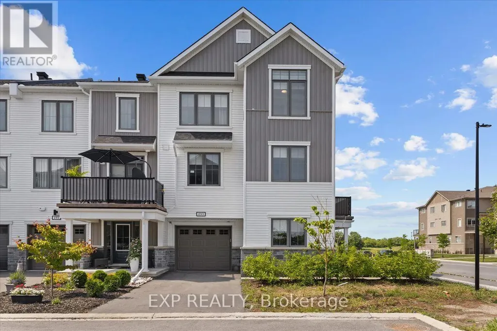 293 Anyolite Private Ottawa ON K2J 7J4