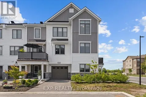 293 Anyolite Private Ottawa ON K2J 7J4