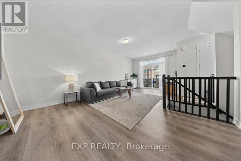 293 Anyolite Private Ottawa ON K2J 7J4