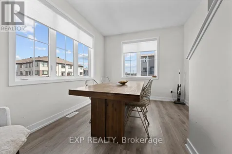 293 Anyolite Private Ottawa ON K2J 7J4