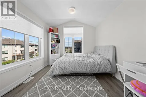 293 Anyolite Private Ottawa ON K2J 7J4