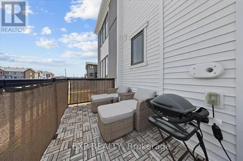 293 Anyolite Private Ottawa ON K2J 7J4