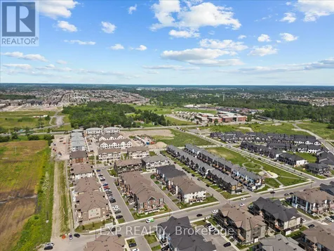 293 Anyolite Private Ottawa ON K2J 7J4