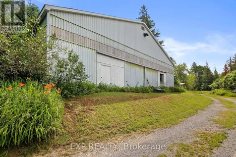 1798 Burnt Lands Road Ottawa ON K0A 1L0