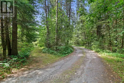1798 Burnt Lands Road Ottawa ON K0A 1L0