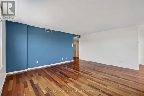 215 Parkdale Avenue Ottawa ON K1Y 4T8