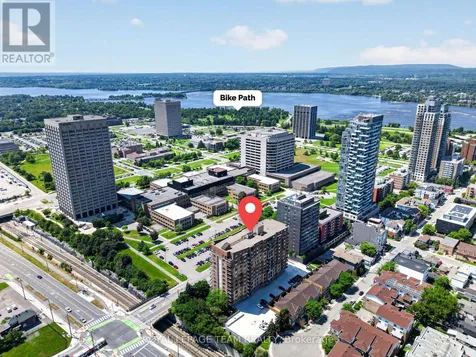 215 Parkdale Avenue Ottawa ON K1Y 4T8