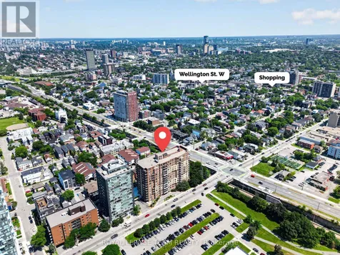 215 Parkdale Avenue Ottawa ON K1Y 4T8