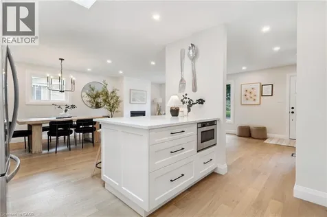 1414 Dewbourne Crescent Burlington ON L7M 1E7