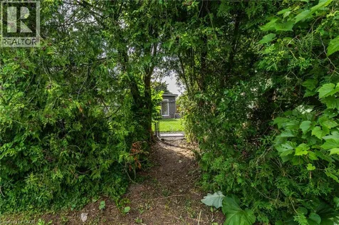1414 Dewbourne Crescent Burlington ON L7M 1E7