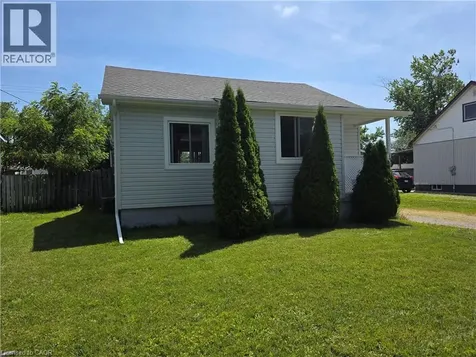 135 Mcarthur Avenue Welland ON L3B 2J8