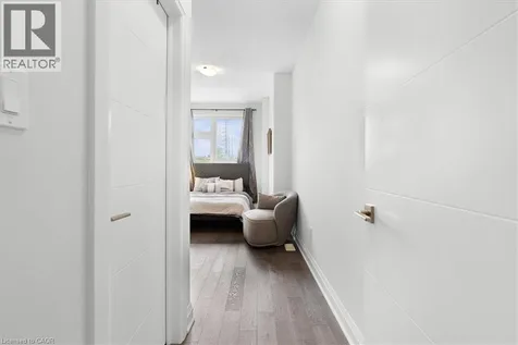 657 Benninger Drive Kitchener ON N2E 0J2