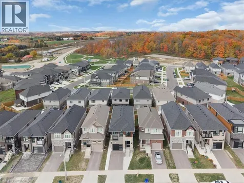 657 Benninger Drive Kitchener ON N2E 0J2