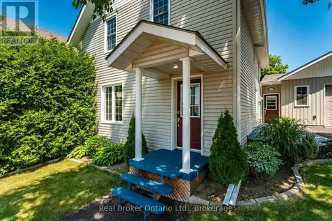 17 Peel Street Penetanguishene ON L9M 1A5