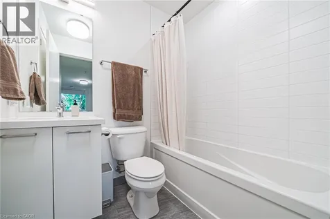 479 Charlton Avenue Hamilton ON L8N 0B4