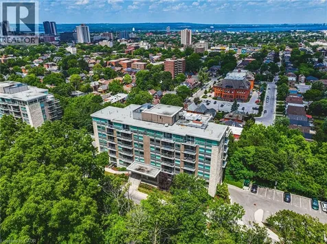 479 Charlton Avenue Hamilton ON L8N 0B4