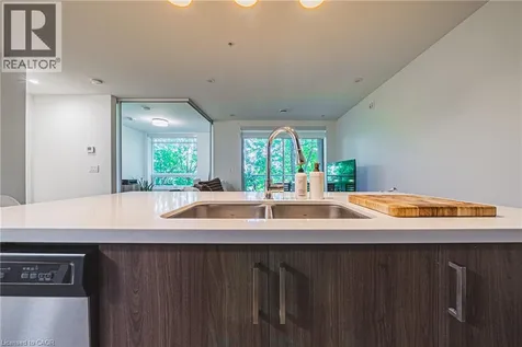 479 Charlton Avenue Hamilton ON L8N 0B4