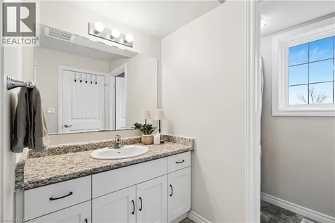 9 Guthrie Lane Rockwood ON N0B 2K0