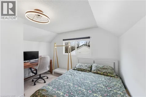 412 Welland Avenue St. Catharines ON L2M 5T8