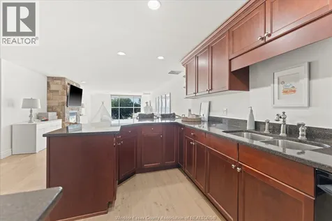 34 Boblo Island Boulevard Amherstburg ON N9V 0C4