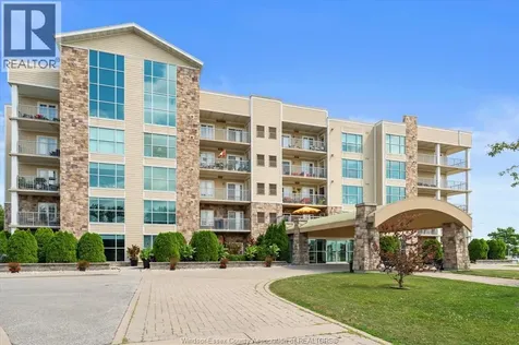 34 Boblo Island Boulevard Amherstburg ON N9V 0C4