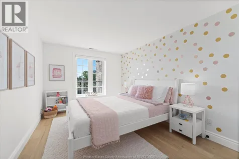 34 Boblo Island Boulevard Amherstburg ON N9V 0C4