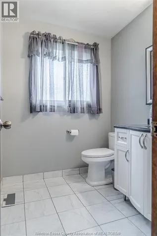 2010 Grand Marais Windsor ON N9E 1G1