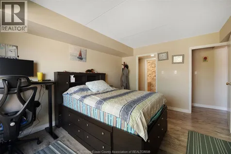 401 Grand Marais Road West Windsor ON N9E 4S2