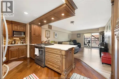 401 Grand Marais Road West Windsor ON N9E 4S2