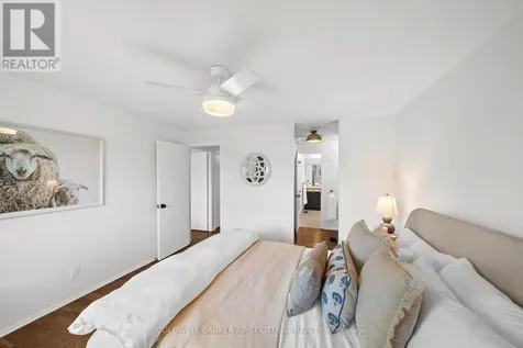 34 Melville Drive Ottawa ON K2J 2E9