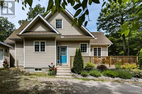 8 Woodward Drive Tiny ON L0L 2J0