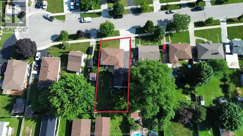 92 Erie Street Kingsville ON N9Y 1N3