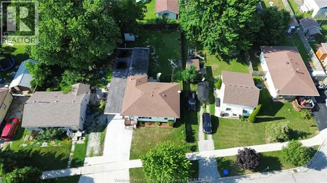 92 Erie Street Kingsville ON N9Y 1N3