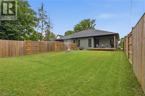 1055 Bay Street Port Rowan ON N0E 1M0