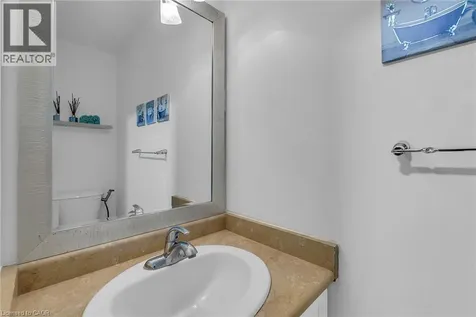 956 Banffshire Court Kitchener ON N2R 1W8