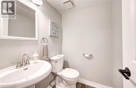 577 Hawthorne Crescent Milton ON L9T 4P8