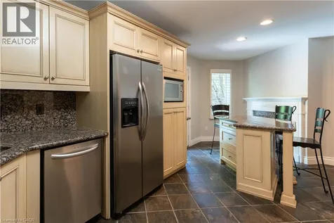 12 Pinto Drive Ancaster ON L9K 1L1