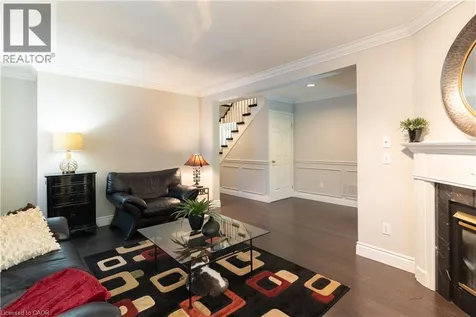 12 Pinto Drive Ancaster ON L9K 1L1