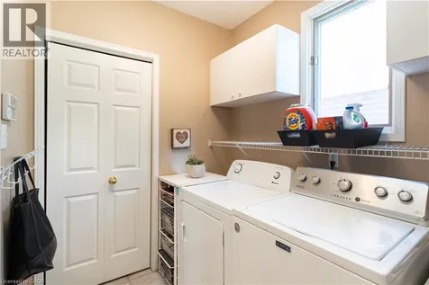 12 Pinto Drive Ancaster ON L9K 1L1