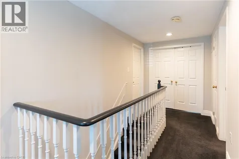 12 Pinto Drive Ancaster ON L9K 1L1