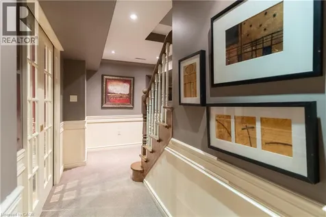 12 Pinto Drive Ancaster ON L9K 1L1