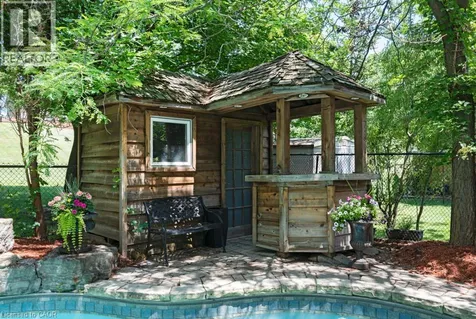 12 Pinto Drive Ancaster ON L9K 1L1