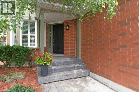 12 Pinto Drive Ancaster ON L9K 1L1