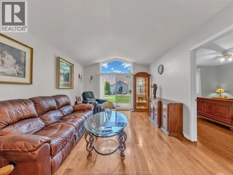 4568 Brother's Court Windsor ON N9G 2W1