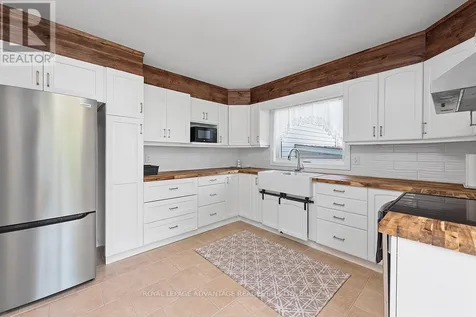 14 Treelawn Boulevard Perth ON K7H 3L9