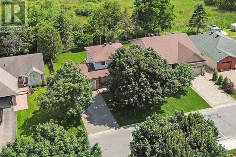 14 Treelawn Boulevard Perth ON K7H 3L9